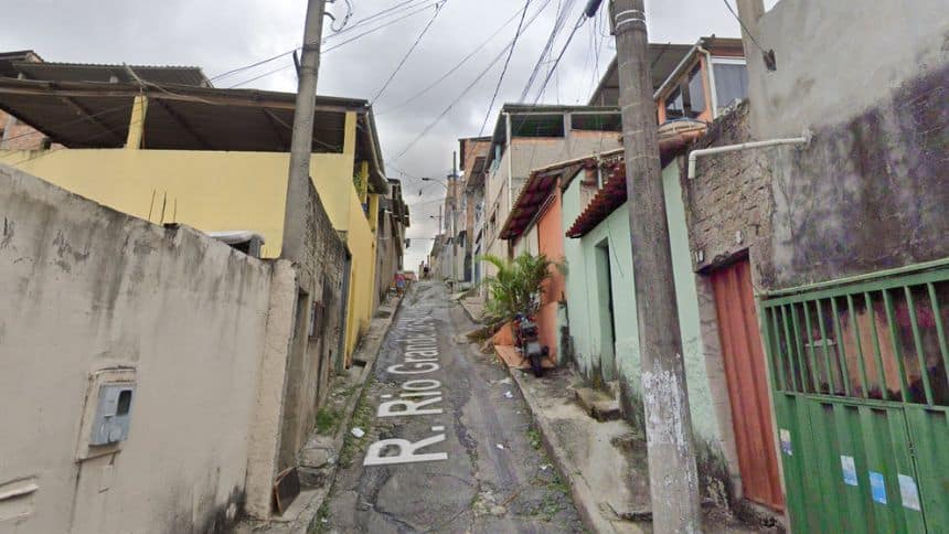 Casal morre a tiros e criança é baleada na Grande BH por conta de dívida de R$ 9 mil 2 Casal morre a tiros e criança é baleada na Grande BH por conta de dívida de R$ 9 mil
