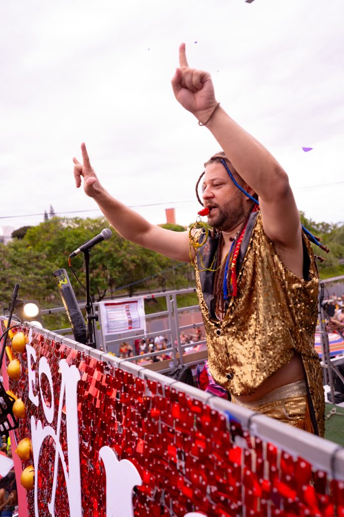 Fotos oficiais: recorde toda a emoção do cortejo do bloco É O Amô - FC 06846