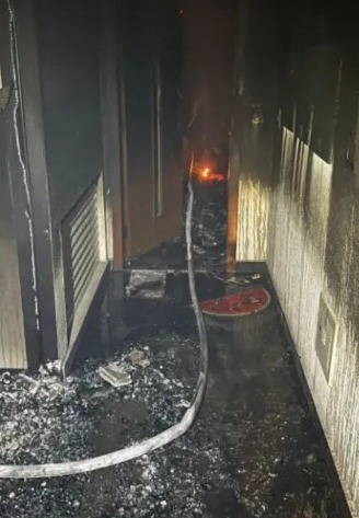 VÍDEO: idosa é levada para o hospital após cobertura pegar fogo em BH - WhatsApp Image 2025 05 16 at 10.21.55